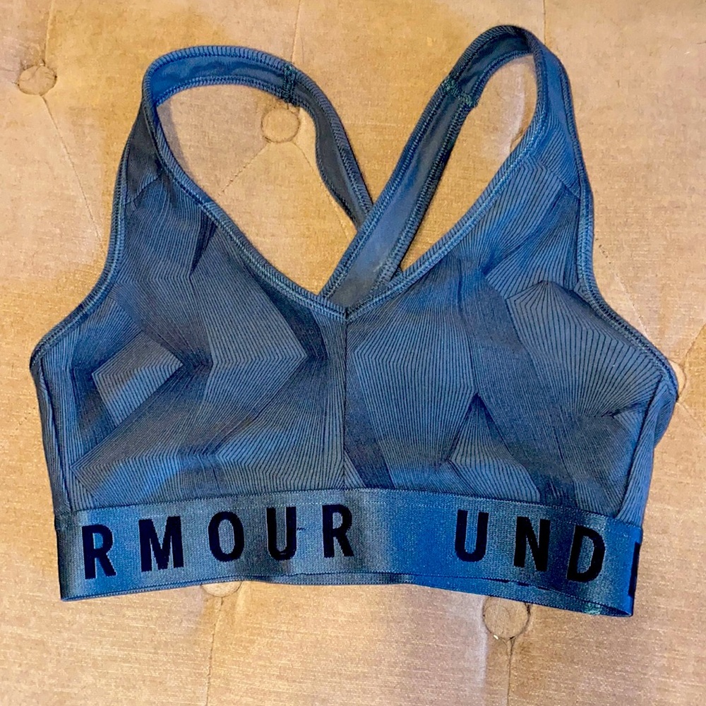 Sports bra under armor
